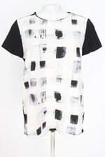 blusa Zara feminina preta com recortes estampada