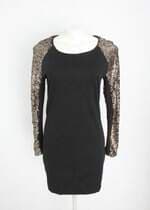 vestido feminino preto com paetê