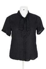 camisa feminina preta com laço