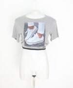 blusa juvenil cinza com patch