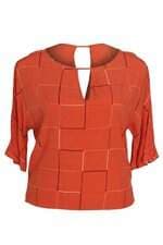 Blusa Tess feminina laranja estampada