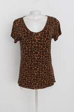 blusa C&A feminina marrom estampada