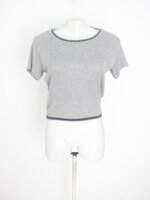 blusa C&A feminina cinza