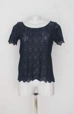 blusa hering feminina azul com bordado e recortes