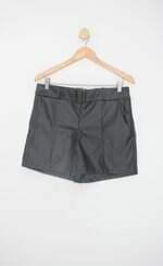 shorts feminino preto com cinto