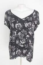 blusa feminina preta floral