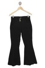 Calça flare feminina preta