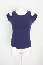 blusa marisa feminia azul com recortes nas mangas