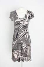 vestido feminino estampado com franzido