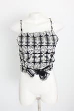 blusa cropped totem feminina estampada 