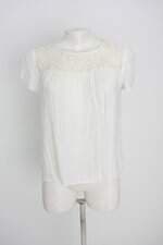 blusa feminina branca com pregas e renda