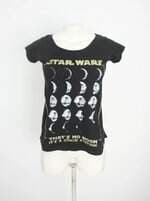 camiseta feminina preta com silk