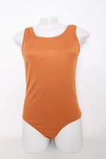 body feminino caramelo