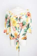 blusa feminina estampada com bordado