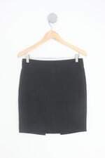 saia PA Concept feminina preta com recortes