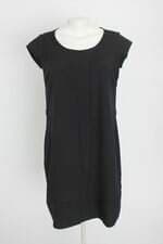 vestido feminino preto com pregas