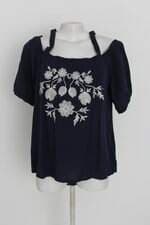 blusa open up feminina azul com bordado