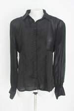 camisa siberian feminina preta com recortes e transparência