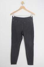calça de sarja feminina cinza
