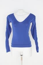 blusa feminina azul com franzido