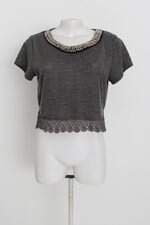blusa cropped feminina cinza com aplique