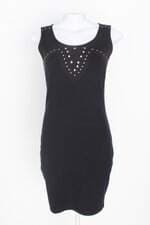 vestido checklist feminino preto com aplique e recortes