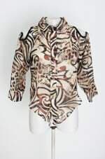 camisa digito 7 feminina estampada com recortes