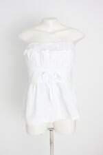 blusa feminina branca com bordado e laço