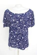 blusa feminina azul estampada