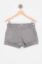 shorts feminino cinza com barra italiana e pregas