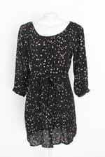 vestido feminino preto com faixa na cintura