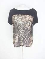 blusa lanca perfume feminina estampada com recortes