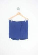 shorts feminino azul com sobreposição