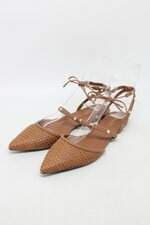 sapatilha arezzo feminina marrom com spikes