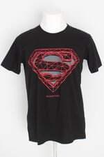 camiseta masculina preta com silk