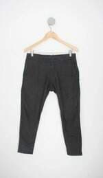 Calça Slim feminina preta