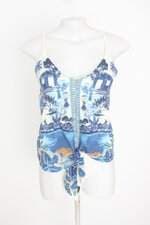 regata C&A feminina estampada com recortes