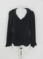 blusa feminina preta com sobreposição