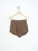 shorts ccm feminino marrom