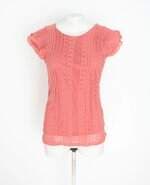 Blusa C&A feminina vermelha com renda