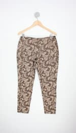calça Le Lis Blanc feminina marrom estampada 