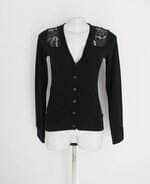blusa feminina preta com renda
