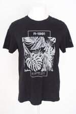 camiseta masculina preta com silk