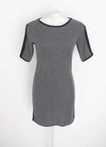 Vestido Renner feminino cinza com recortes