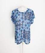 camiseta audiovisual feminina azul estampada