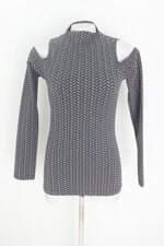 blusa feminina estampada com recortes