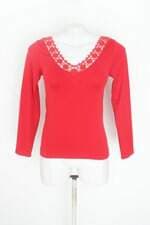 blusa feminina vermelha com bordado