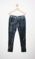 calça em veludo slim feminina azul