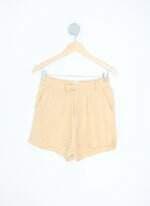 shorts feminino bege com pregas