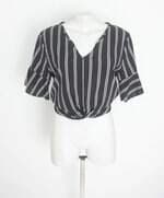 blusa feminina listrada com faixa na cintura